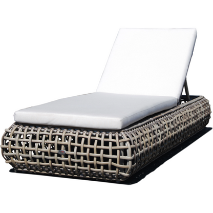 Dynasty Lounger