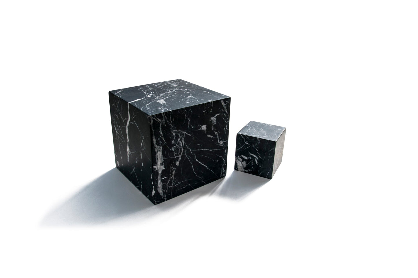 Fiammettav Small Decorative Paperweight Cube