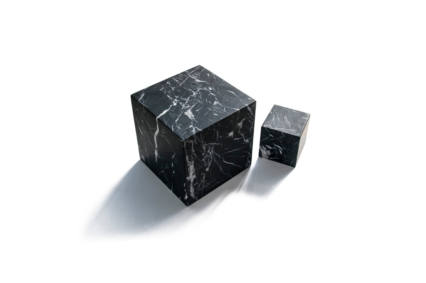 Fiammettav Small Decorative Paperweight Cube